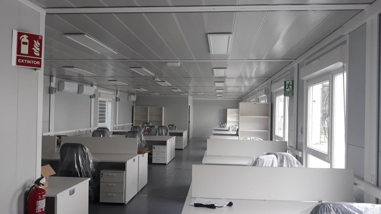 Uso de oficinas prefabricadas en negocios en expansión: coworkings, startups y sedes temporales